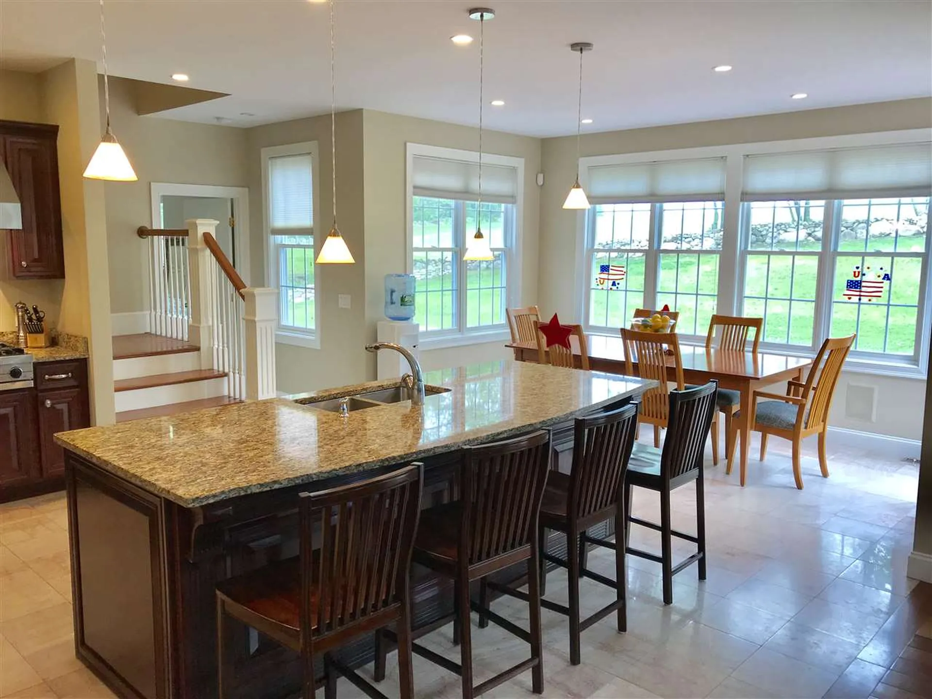 7 Lamplighter Lane Salem NH 03079