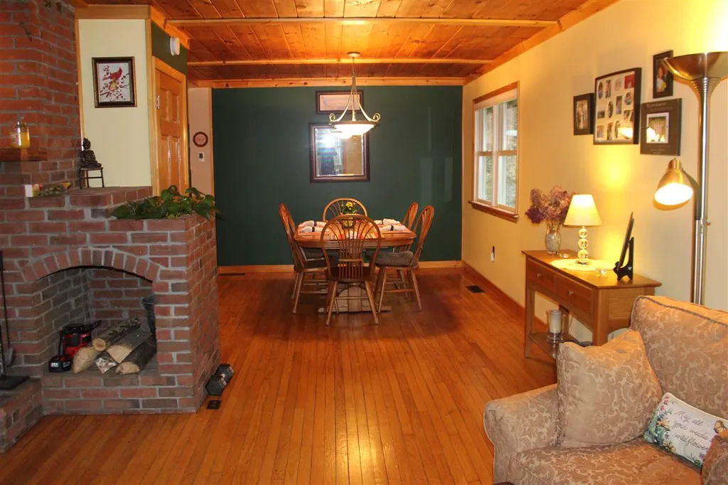 1464 Huntington Road Richmond VT 05477