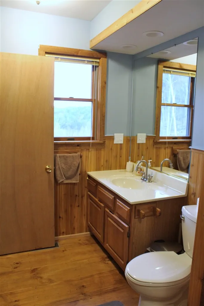 16 Evergreen Lane Hill NH 03243
