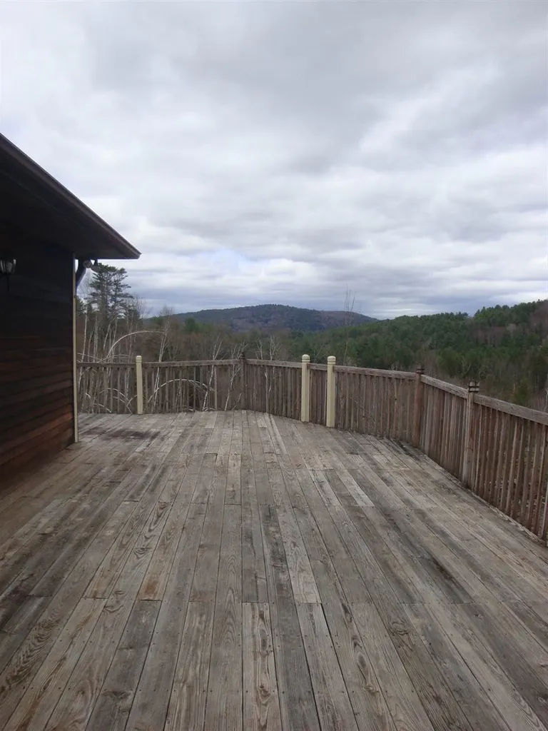 16 Evergreen Lane Hill NH 03243