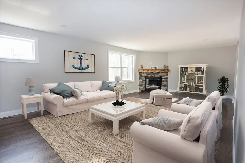 6a Rowes Corner Lane Hooksett NH 03106
