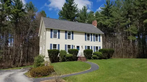 2 Wildwood Road Londonderry NH 03053