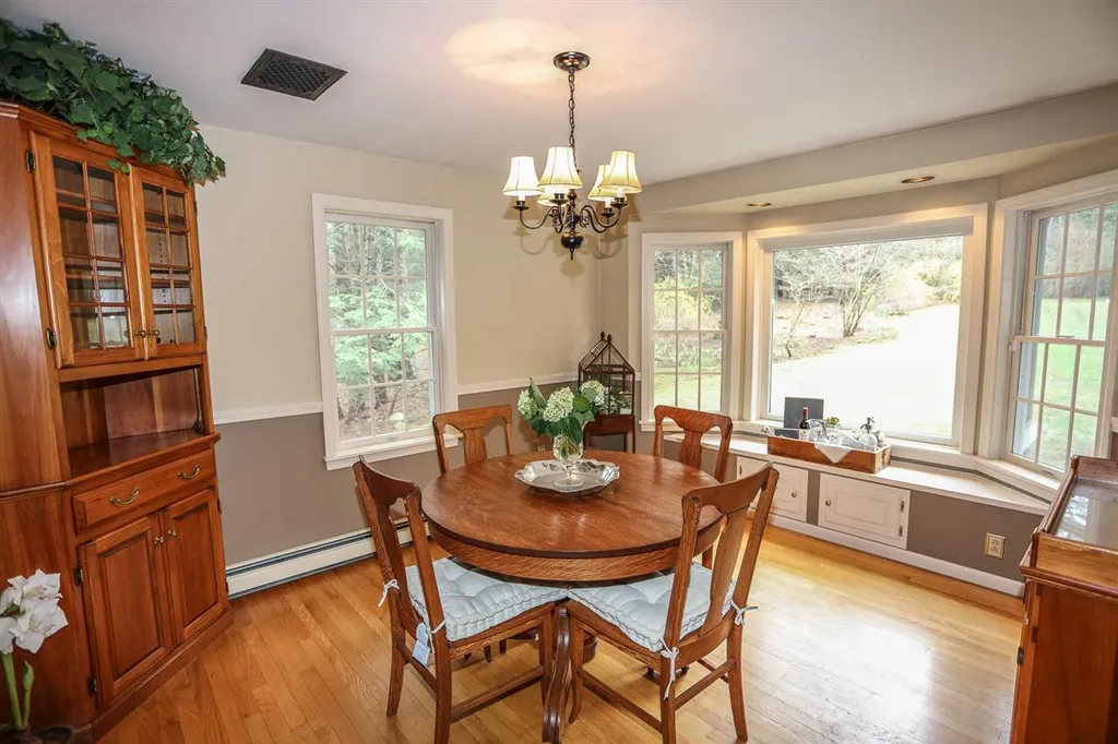 5 Goodwin Road Hampton Falls NH 03844