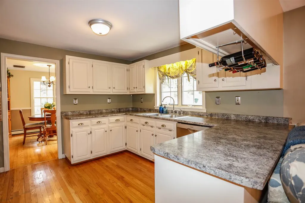 5 Goodwin Road Hampton Falls NH 03844