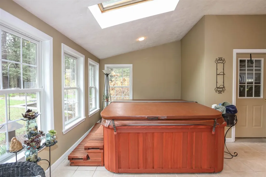 5 Goodwin Road Hampton Falls NH 03844
