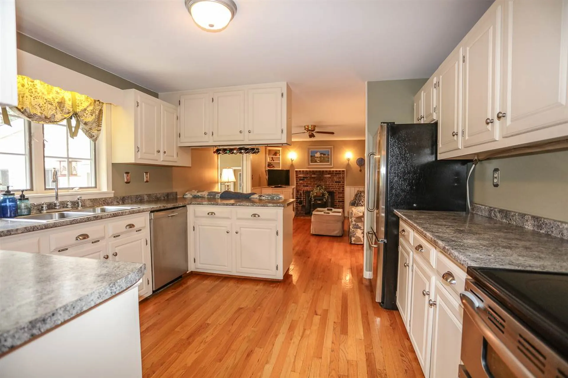 5 Goodwin Road Hampton Falls NH 03844