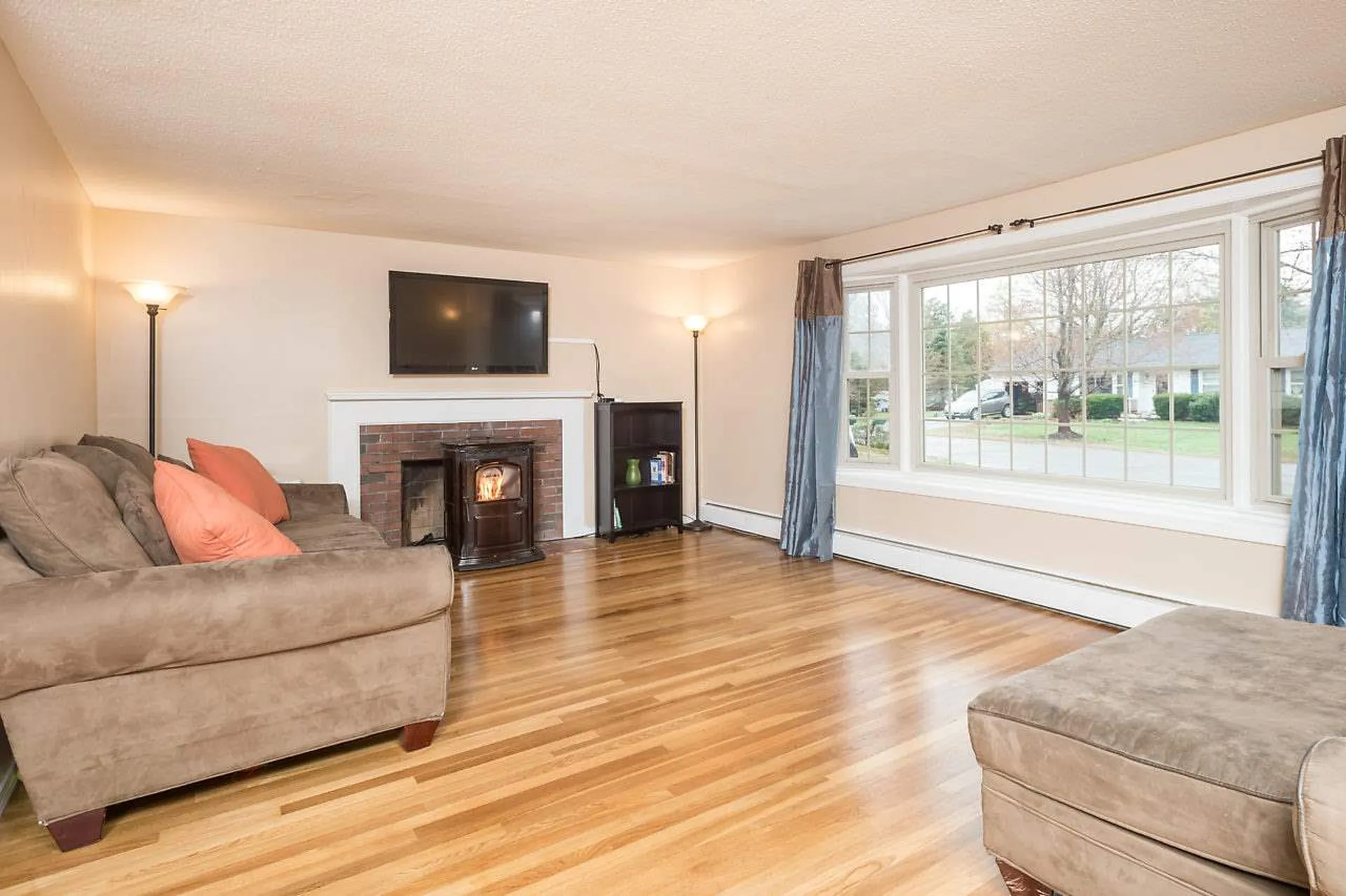 7 Stevens Road North Hampton NH 03862