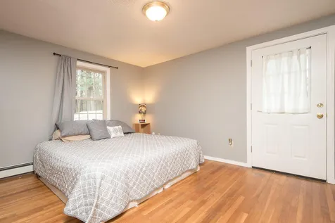 7 Stevens Road North Hampton NH 03862