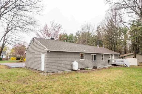 7 Stevens Road North Hampton NH 03862