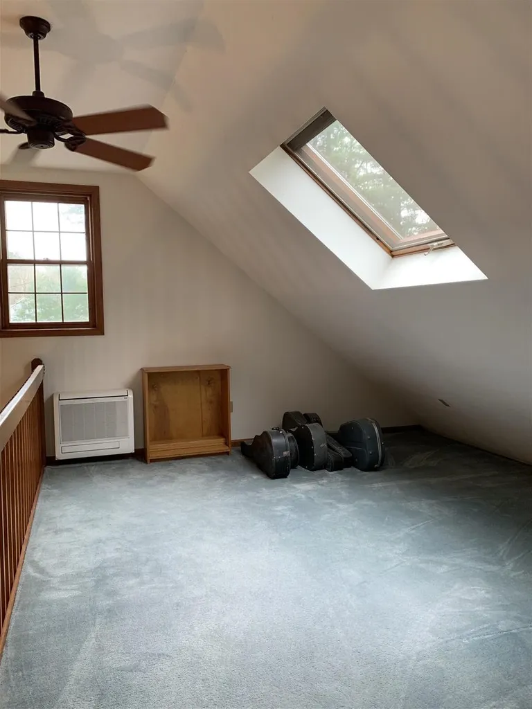 7 Coleman Place Londonderry NH 03053
