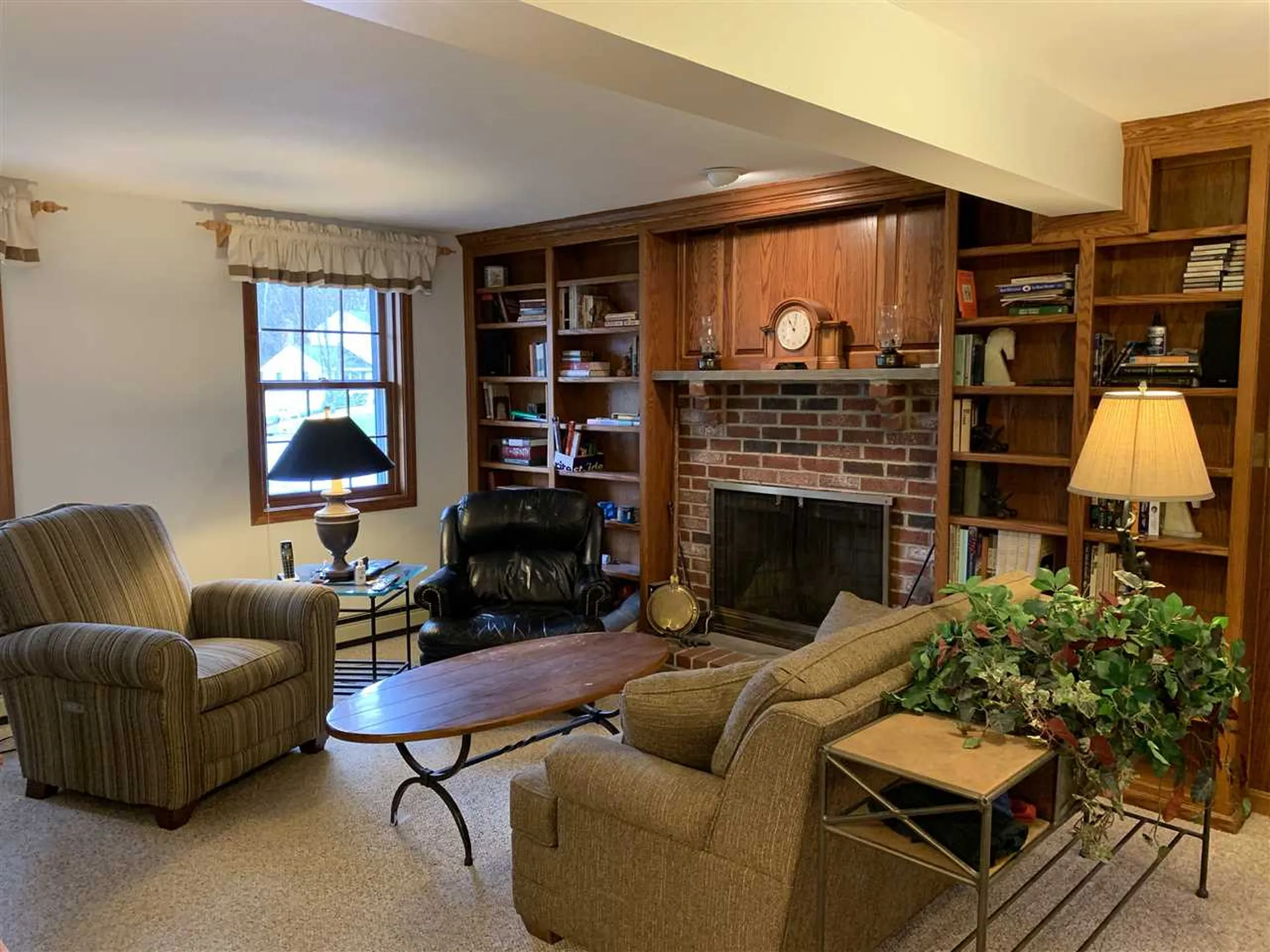7 Coleman Place Londonderry NH 03053