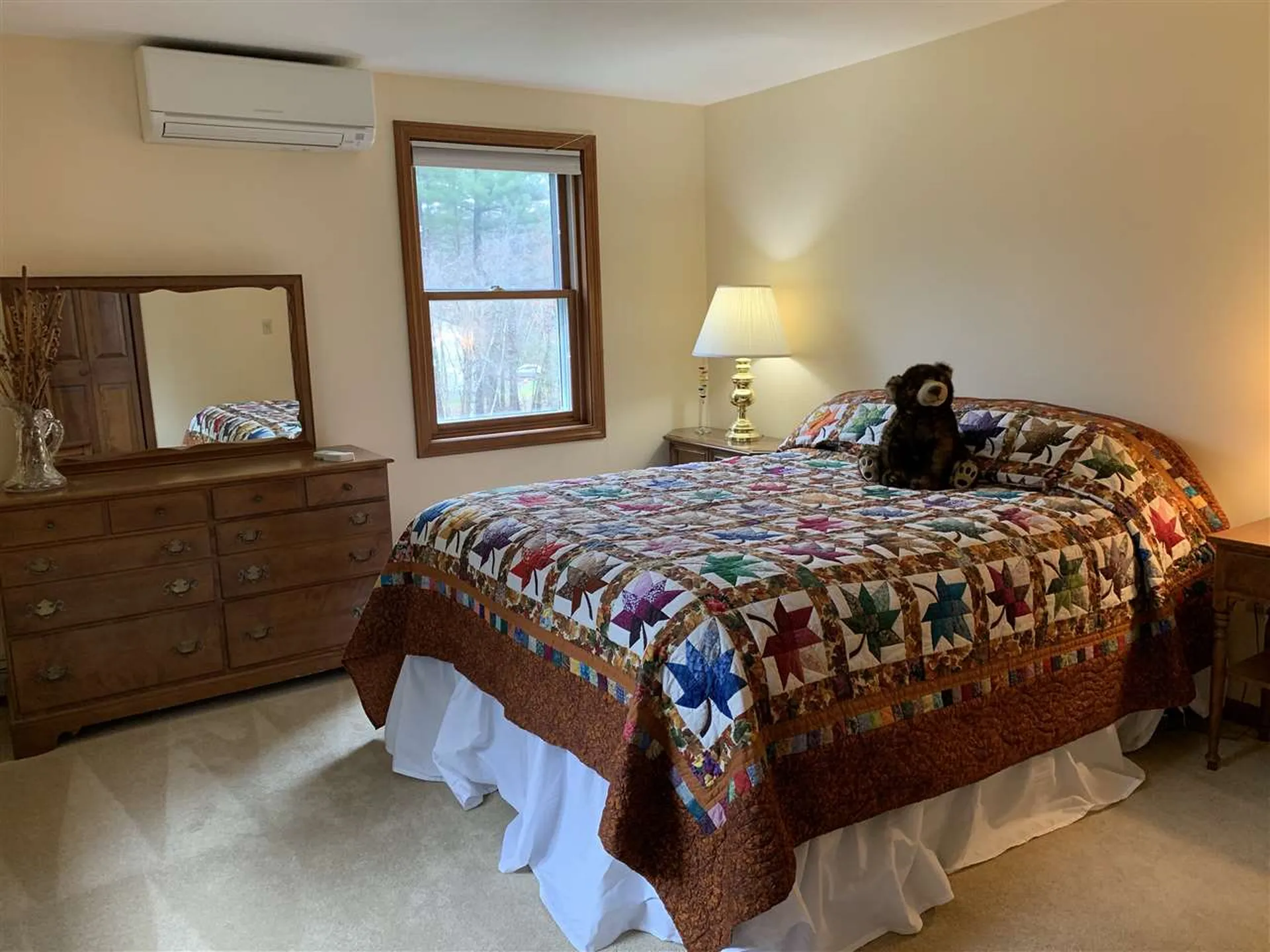 7 Coleman Place Londonderry NH 03053