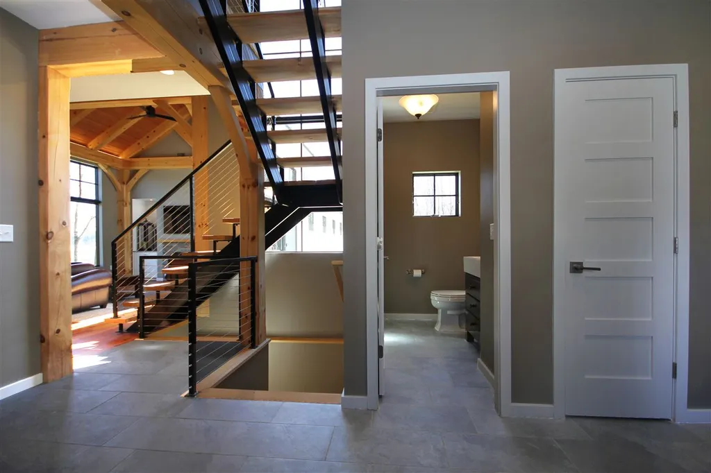 31 Hornbeam Hill Road Cornwall VT 05753