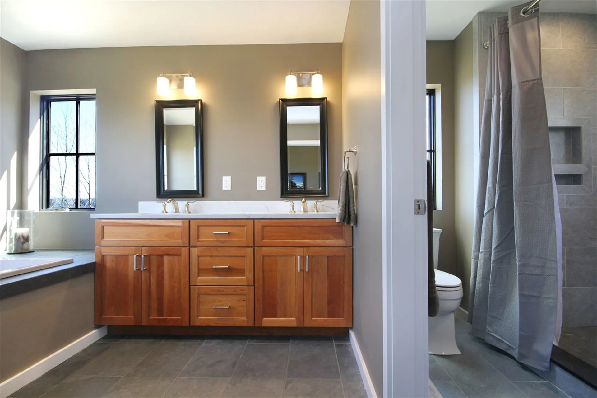 31 Hornbeam Hill Road Cornwall VT 05753