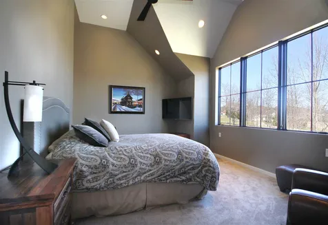 31 Hornbeam Hill Road Cornwall VT 05753