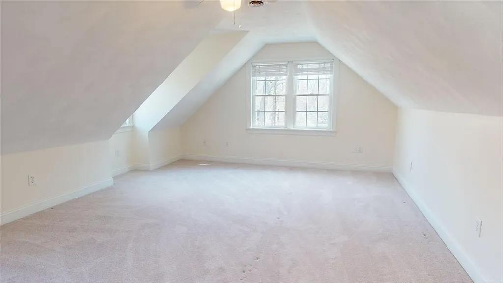 14 Sparrow Lane York ME 03909