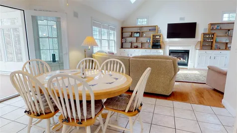 14 Sparrow Lane York ME 03909