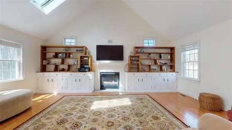 14 Sparrow Lane York ME 03909