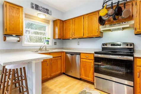 63 Proctor Avenue South Burlington VT 05403