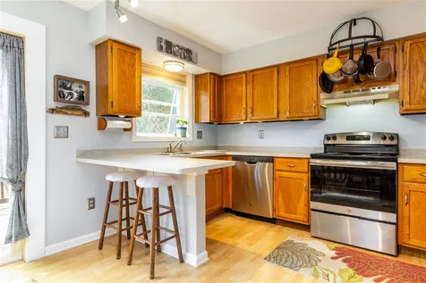 63 Proctor Avenue South Burlington VT 05403