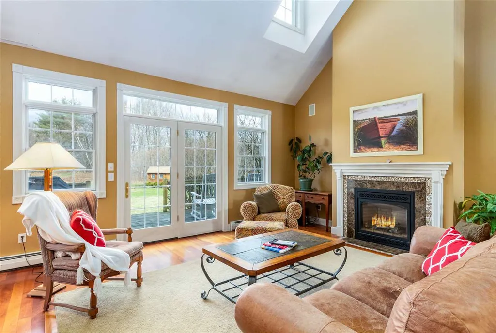 83 Wheeler Lane Richmond VT 05477