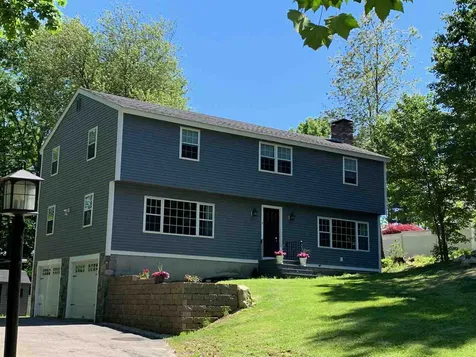 4 Country Club Estate Dover NH 03820