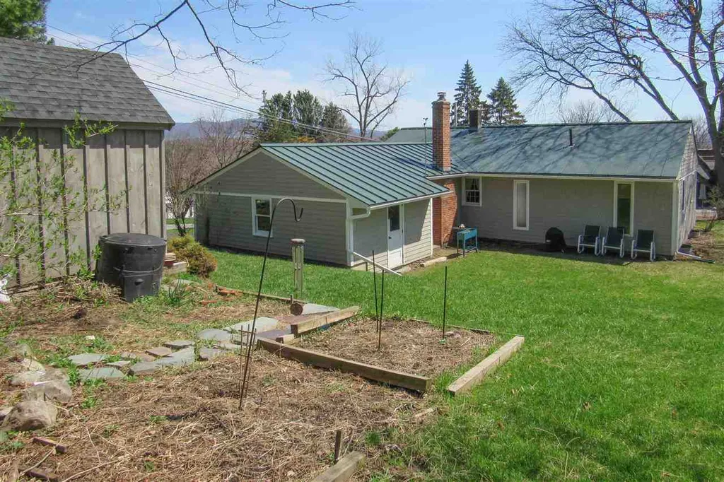 2 Chipman Heights Middlebury VT 05753