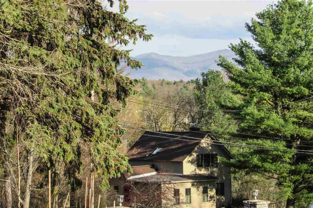 2 Chipman Heights Middlebury VT 05753