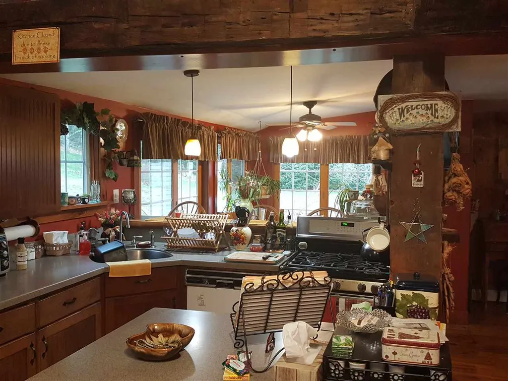 387 Warwick Road Winchester NH 03470