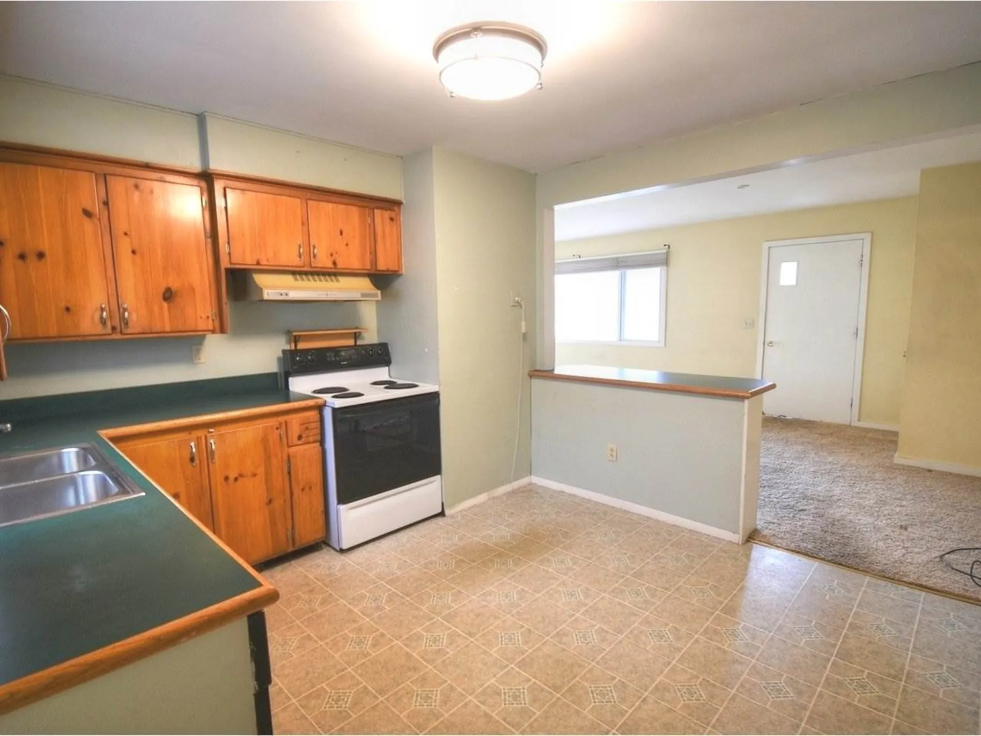 5 Duval Street South Burlington VT 05403