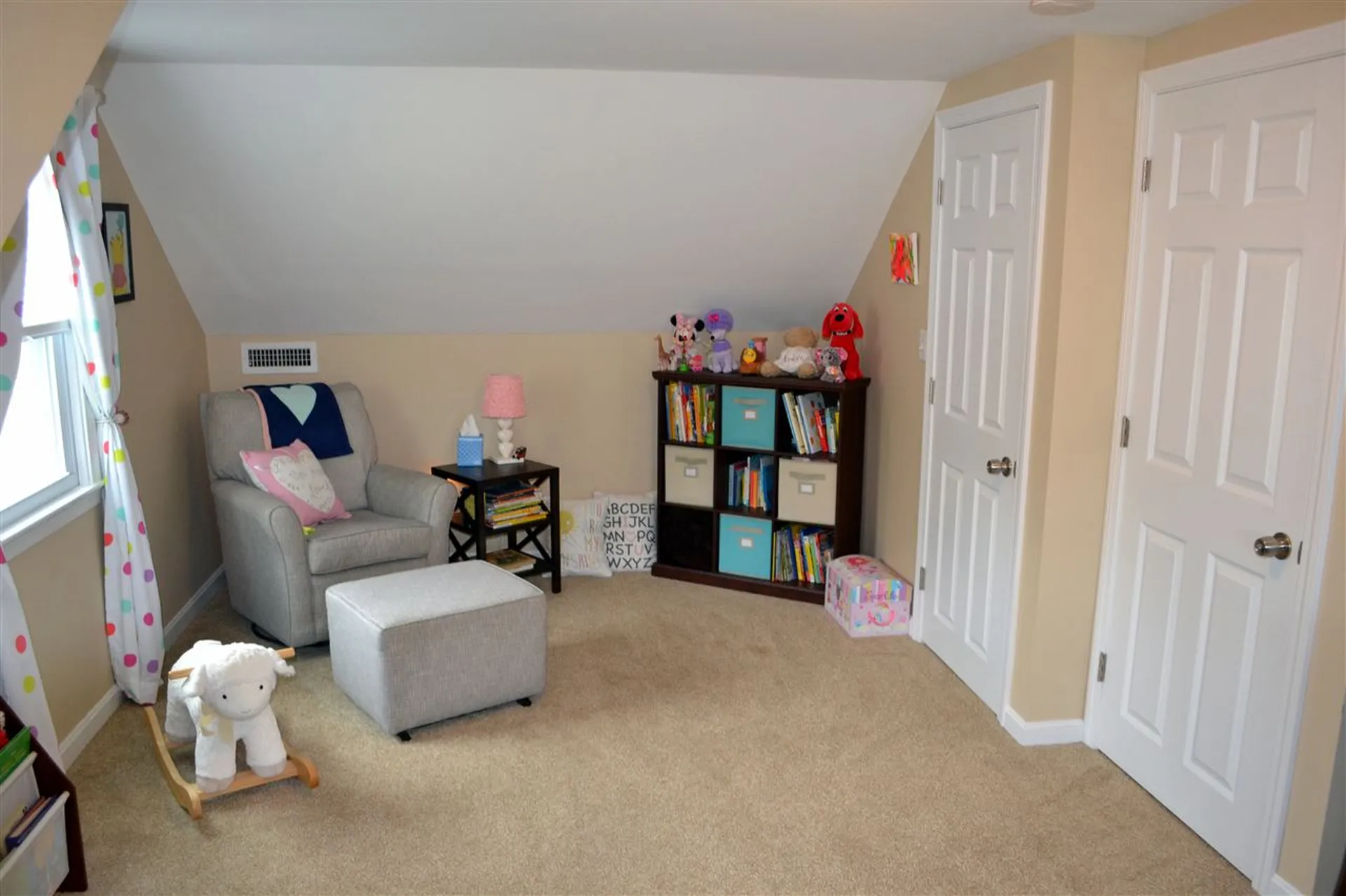 8 Westhill Drive Nashua NH 03062