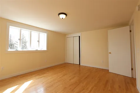 719 Ha'penny Road Peacham VT 05862