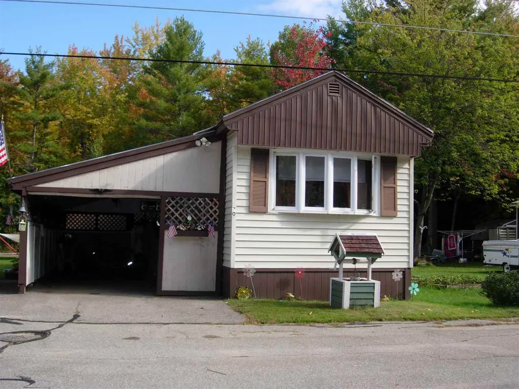 70 Moose Lane Rochester NH 03867