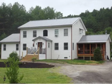 24 River Road Plymouth NH 03264