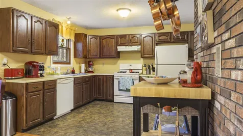 25 Circle Drive Litchfield NH 03052