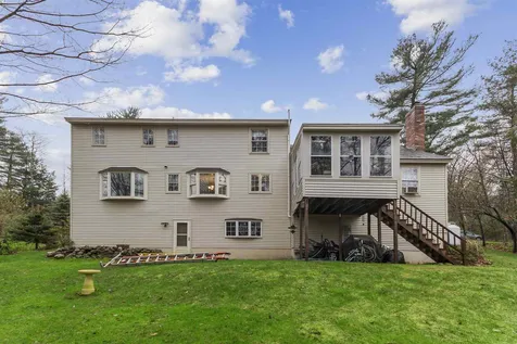 129 Wallace Road Goffstown NH 03045