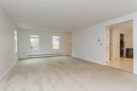 129 Wallace Road Goffstown NH 03045
