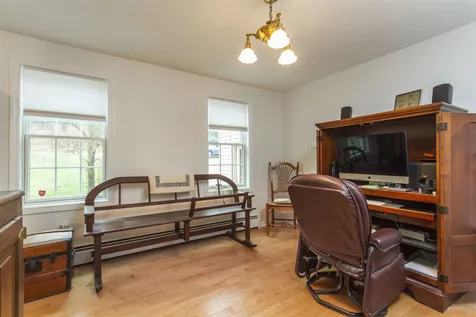 129 Wallace Road Goffstown NH 03045