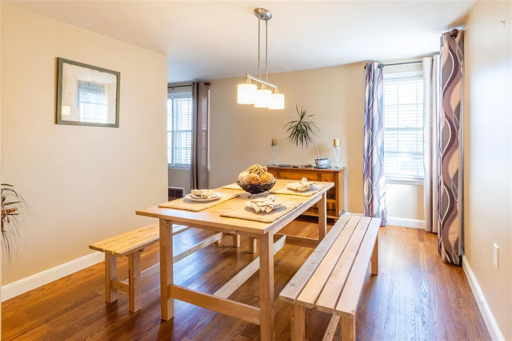 9 Fairmount Street Nashua NH 03064