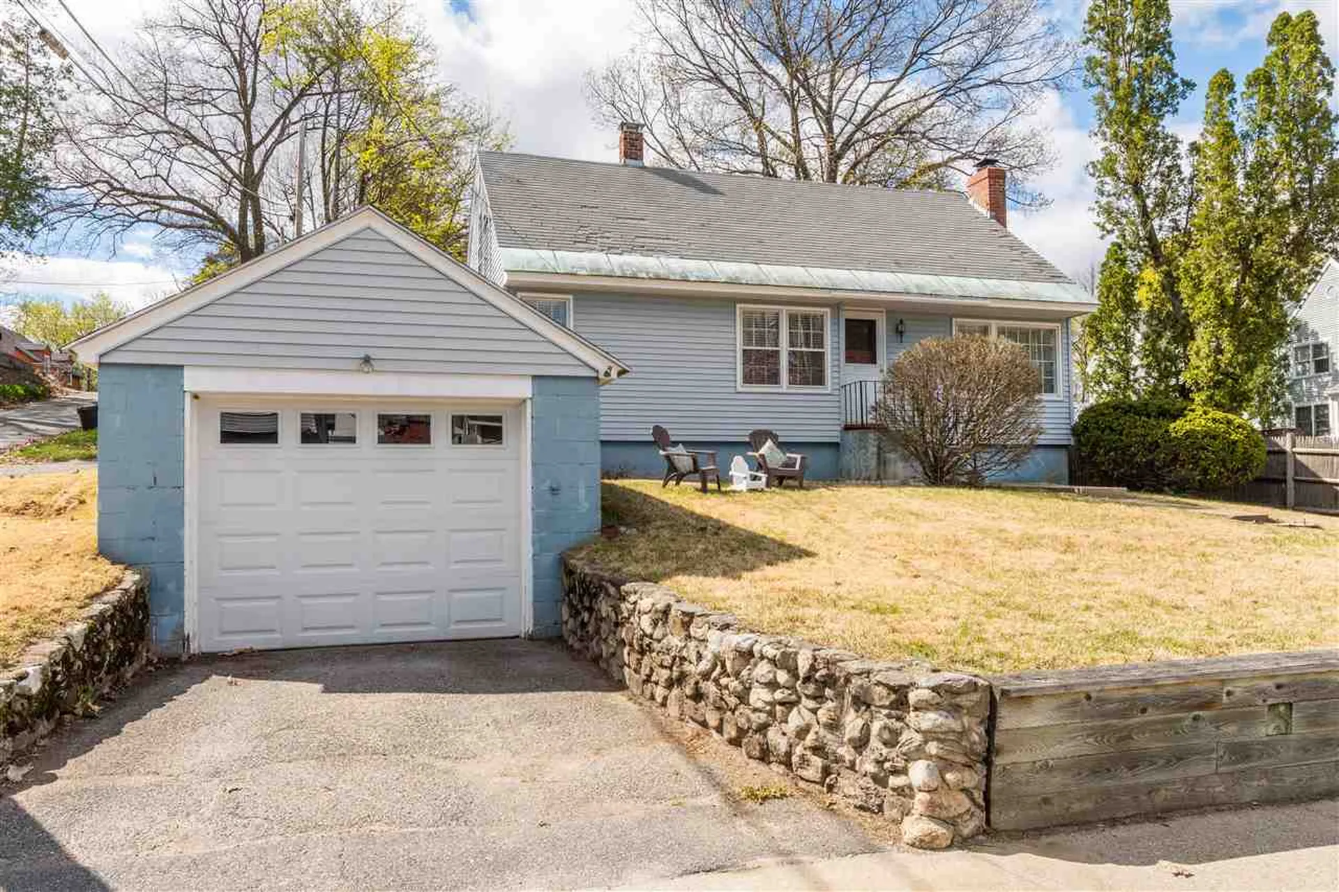 9 Fairmount Street Nashua NH 03064