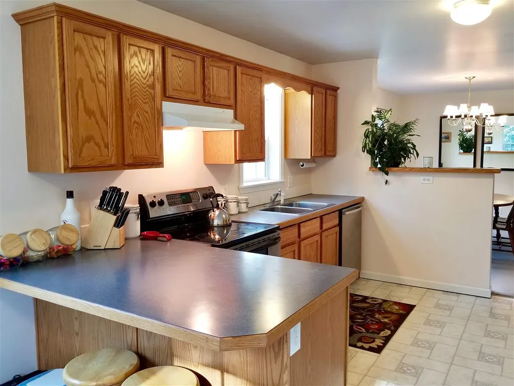 72 Westwood Drive Wolfeboro NH 03894