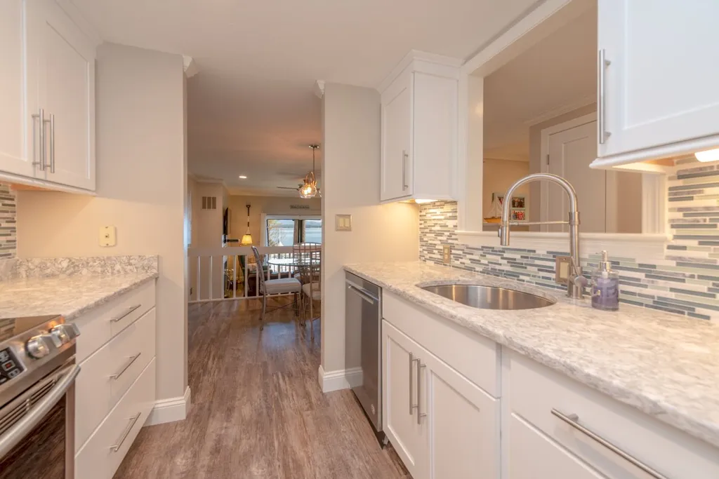 2696 Lake Shore Road Gilford NH 03249
