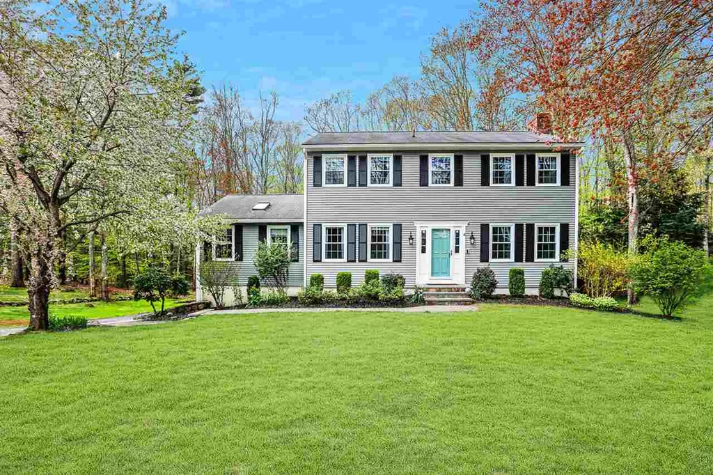 11 Forest Drive Hampton NH 03842