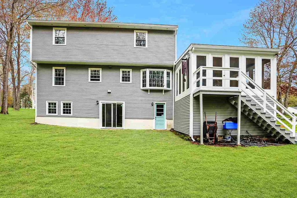 11 Forest Drive Hampton NH 03842