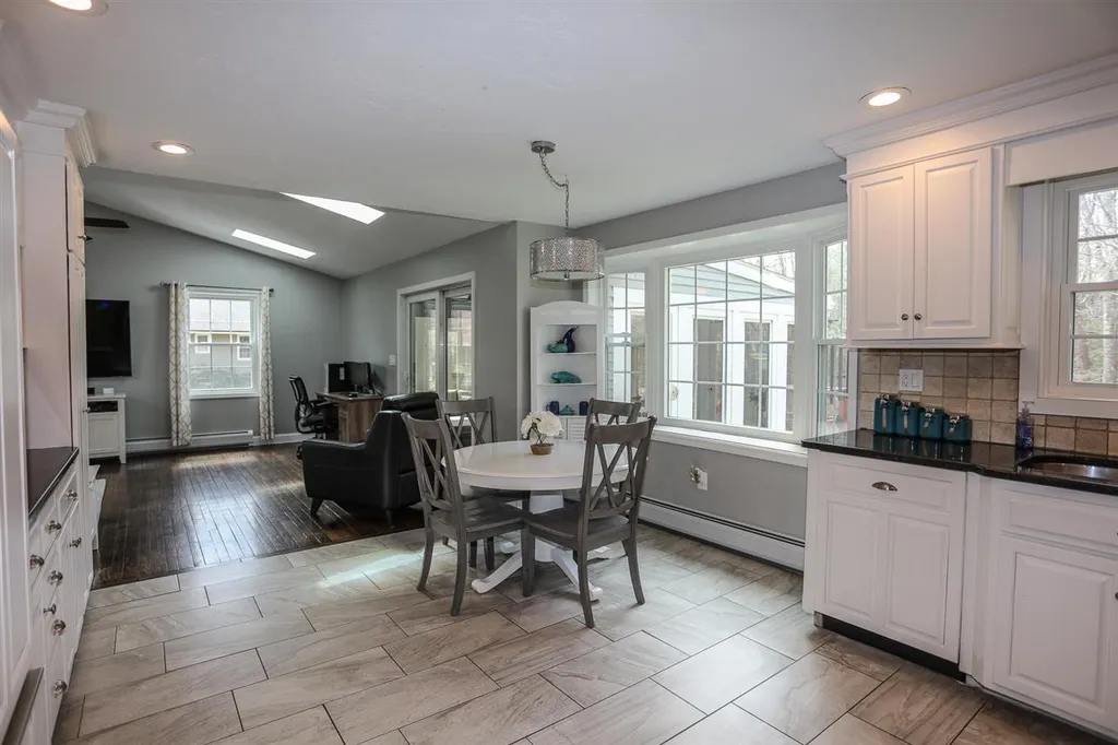 11 Forest Drive Hampton NH 03842