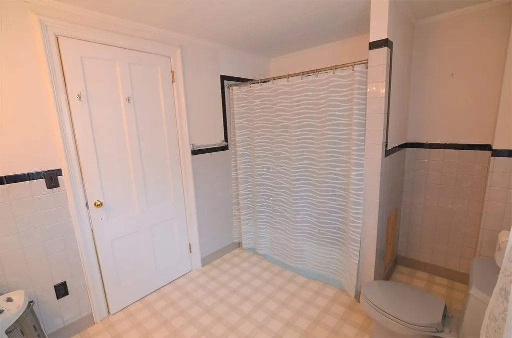 37 Park Street Newport NH 03773