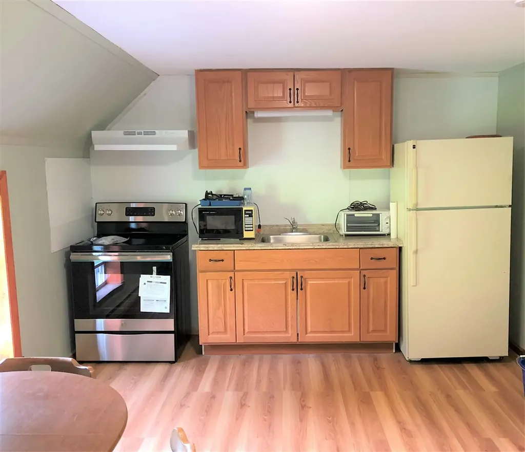 37 Park Street Newport NH 03773