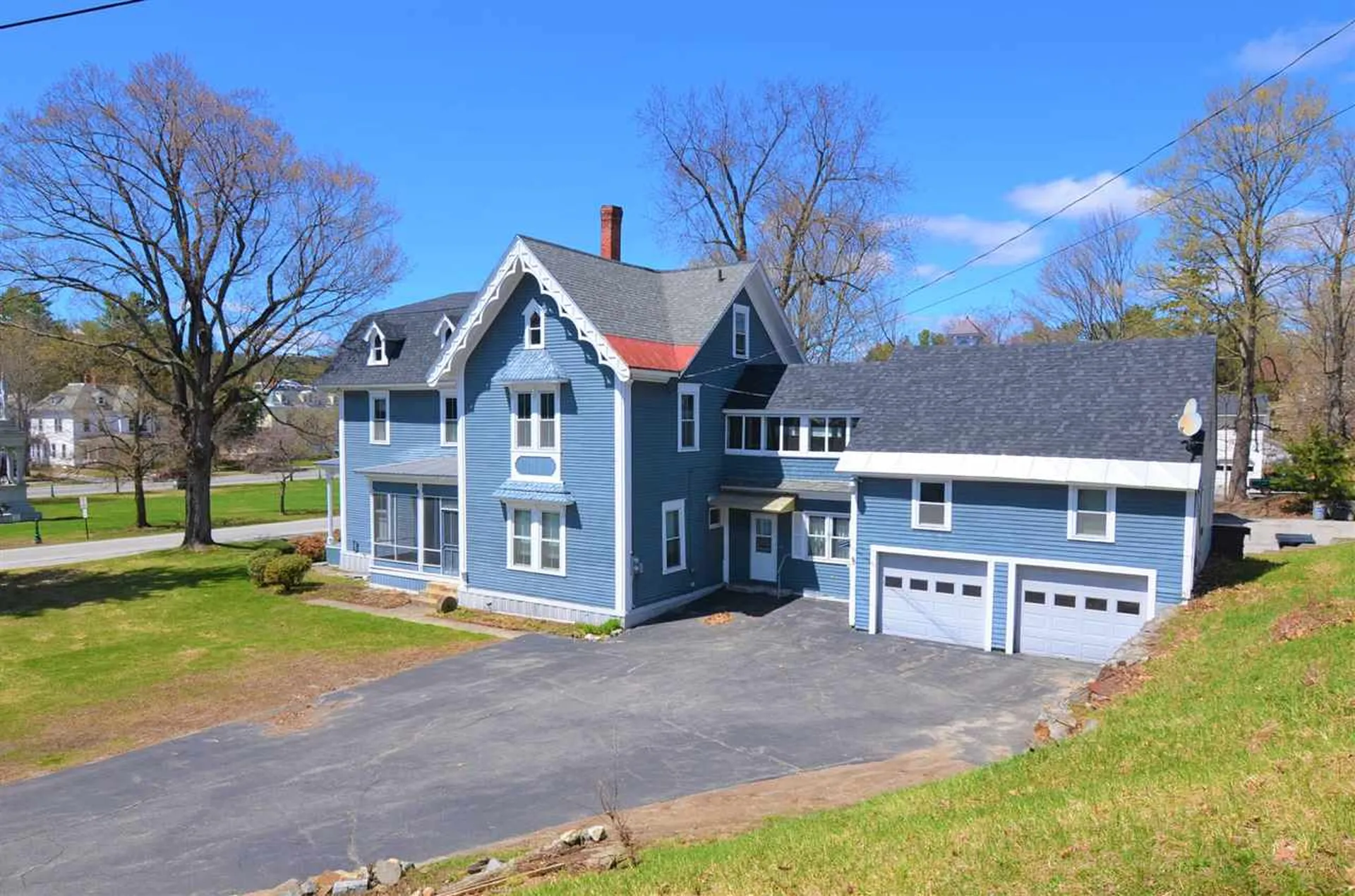 37 Park Street Newport NH 03773