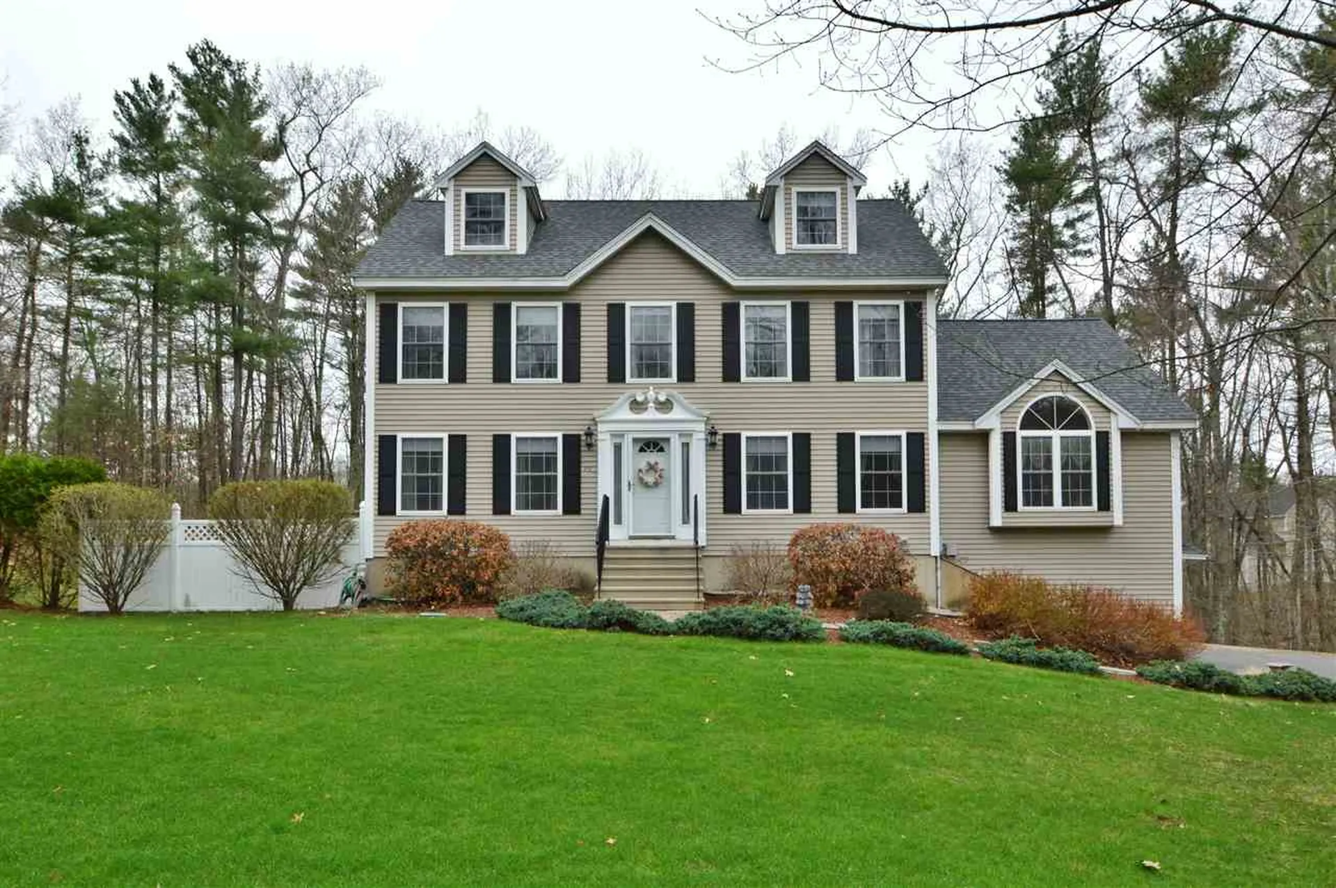 20 Emerald Drive Salem NH 03079