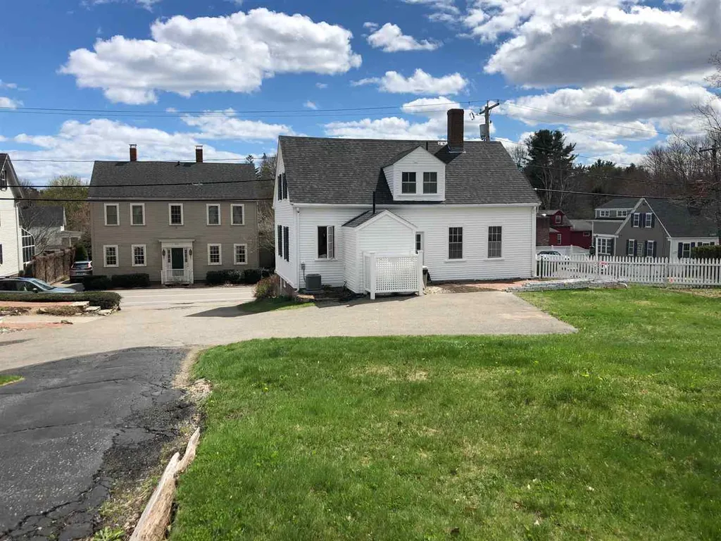 116 Main Street New Castle NH 03854